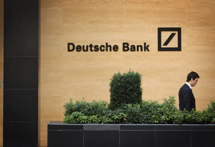 Deutsche Bank Stock Tumbles On Contagion Fears